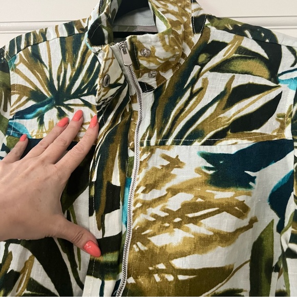 Chico’s Zip-Front Tropical-Print Linen Jacket - Medium (Chico’s 1) - NWT - Picture 3 of 9